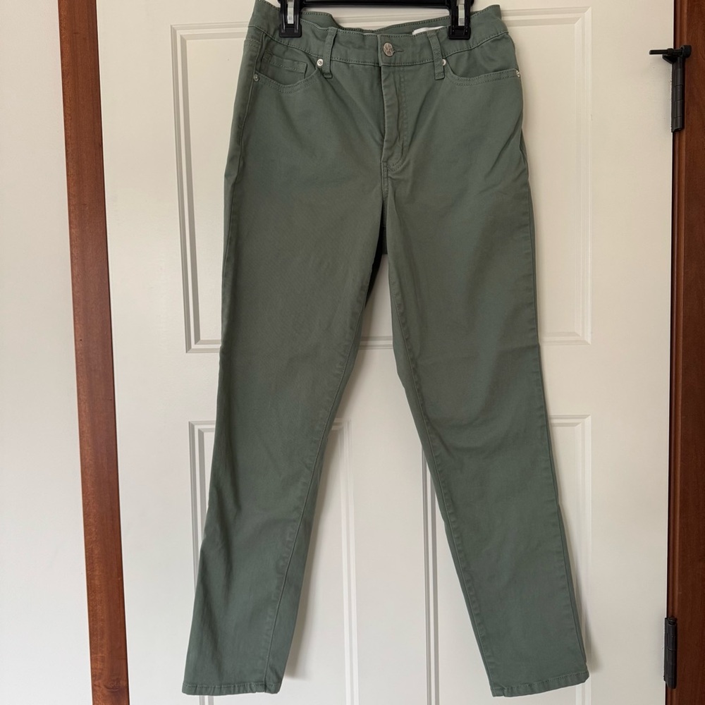 Jessica Simpson High Rise Skinny Ankle Pants green capri‎ skinny size 4